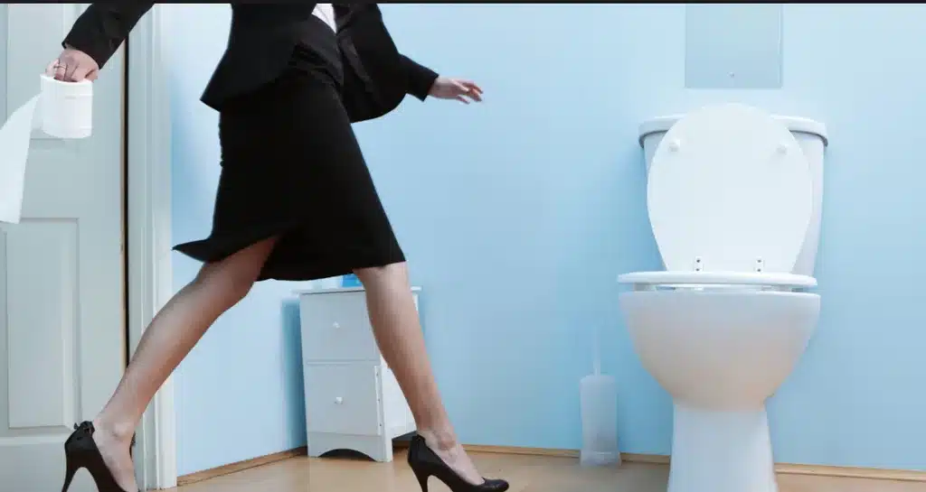 أسباب سلس البول للنساء